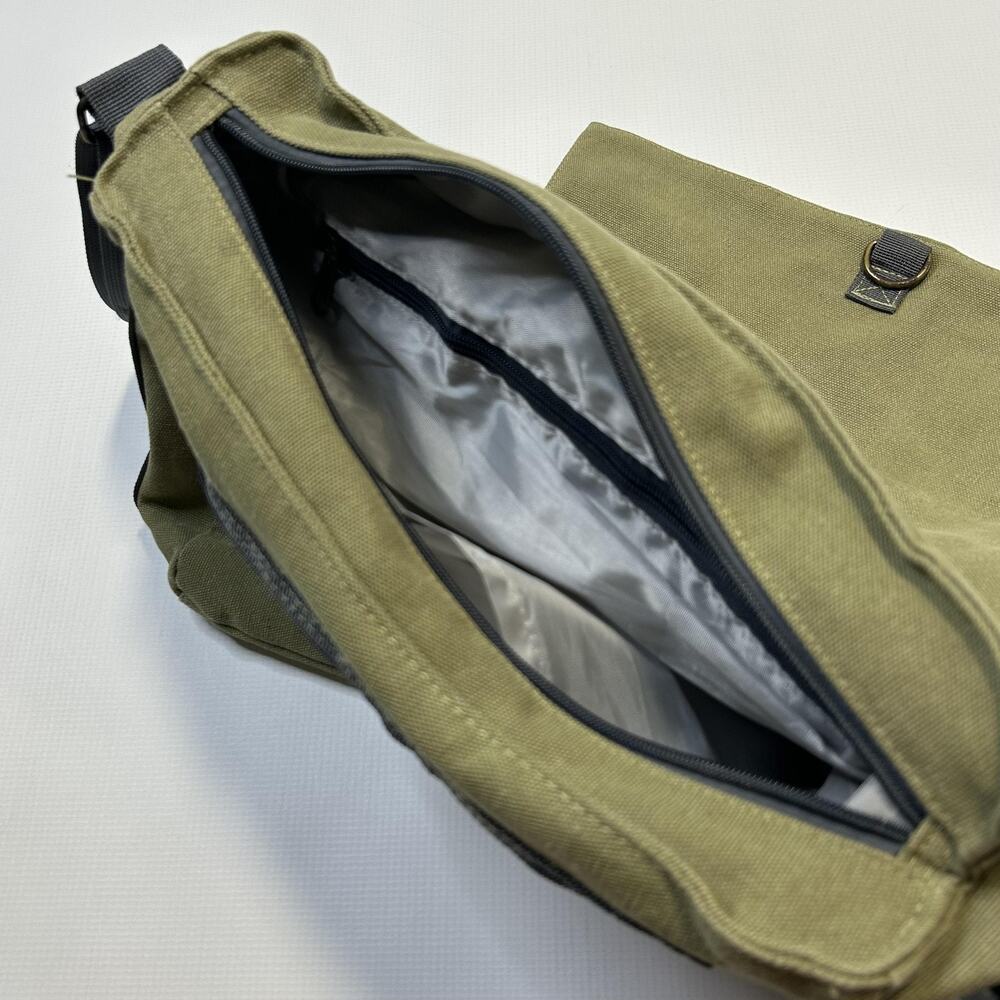 Britney Spears Canvas Messenger Bag Crossbody Music Band Patch Shoulder - Picture 6 of 12